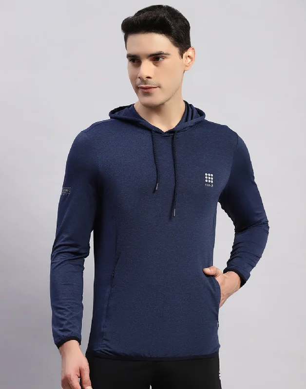 Men Navy Blue Solid Hooded Full Sleeve T-Shirt