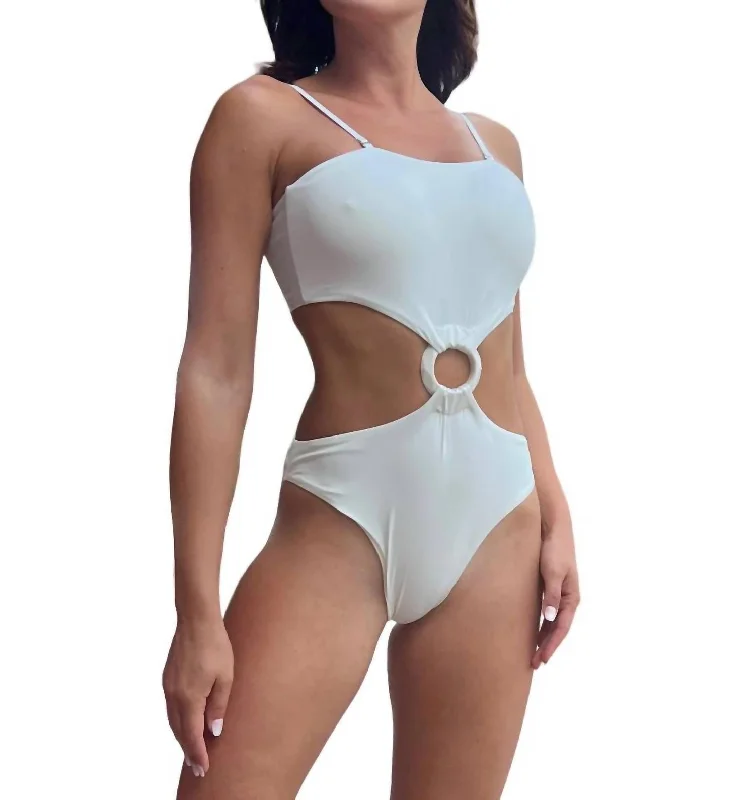 Cienaga One Piece In White