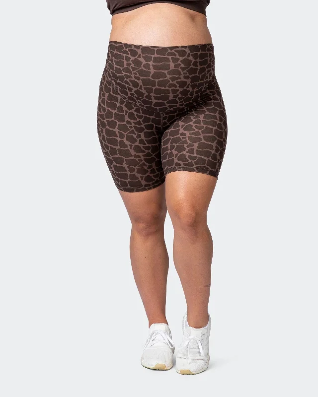 Maternity Everyday Bike Short Tonal - Giraffe Print