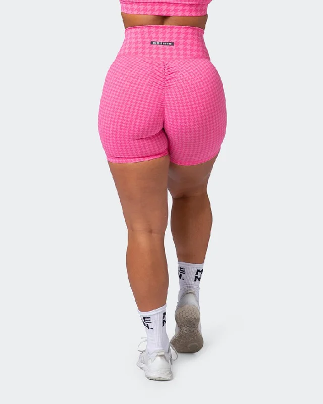 Signature Scrunch Bike Shorts Flamingo Houndstooth Print