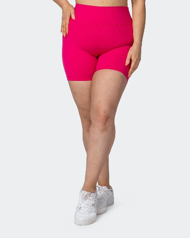 Signature Scrunch Bike Shorts - Pink Punch