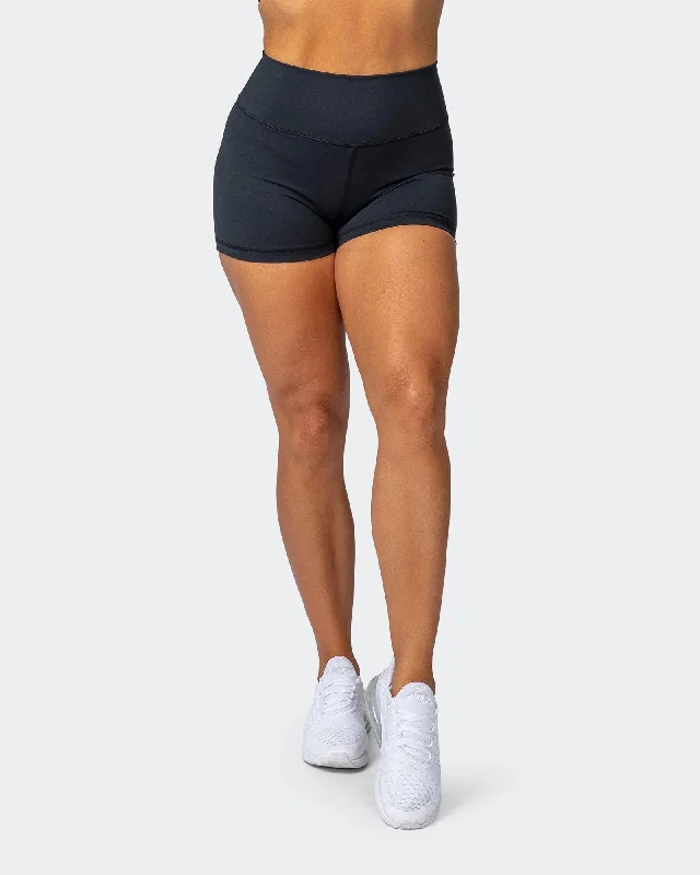 Signature Scrunch Booty Shorts-Black